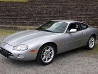 Gebraucht Jaguar XK8 284 PS (208 kW) 2000 Silber Coupé