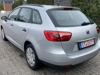 Usado Seat Ibiza ST Reference 69 HP (50 kW) 2014 Prateado Carrinha