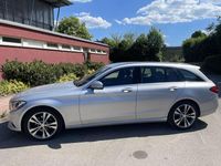 Gebraucht Mercedes C220 Avantgarde 170 PS (125 kW) 2015 Silber Kombi