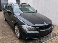 Gebraucht BMW 320 150 PS (110 kW) 2007 Schwarz Kombi