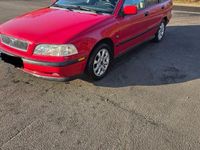 Gebraucht Volvo V40 122 PS (89 kW) 1999 Rot Kombi