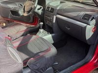 Gebraucht Renault Clio IV 75 PS (55 kW) 2012 Rot Kleinwagen