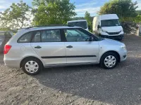 Używany Skoda Fabia Special 69 KM (50 kW) 2011 Srebrny Kombi