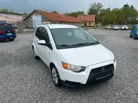 Gebraucht Mitsubishi Colt Invite 95 PS (69 kW) 2009 Weiß Kleinwagen
