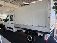 Second-hand Renault Master 131 CP (96 kW) 2019 Alb Monovolum