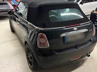 Gebraucht Mini Cooper Cabriolet 120 PS (88 kW) 2010 Schwarz Cabrio