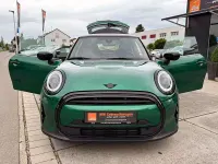 Gebraucht Mini Cooper Classic 136 PS (100 kW) 2023 Grün Kleinwagen