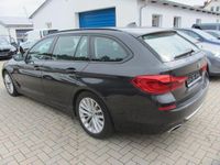 Gebraucht BMW 540 Luxury Line 320 PS (235 kW) 2018 Grau metallic Kombi
