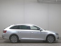 Gebraucht Skoda Superb Style 150 PS (110 kW) 2022 Silber Kombi