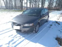 Usado Volvo V50 109 CV (80 kW) 2010 Gris Familiar