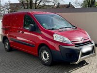 Second-hand Citroën Jumpy 90 CP (66 kW) 2011 Roșu Monovolum