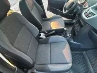 Gebraucht Peugeot 207 Tendance 95 PS (69 kW) 2011 Schwarz Kombi