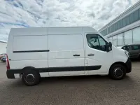 Gebraucht Renault Master 150 PS (110 kW) 2021 Weiß Van / Kleinbus
