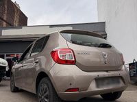 Gebraucht Dacia Sandero 90 PS (66 kW) 2013 Braun Limousine