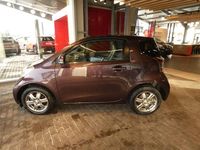 Gebraucht Toyota iQ 68 PS (50 kW) 2010 Dunkelamethyst metallic Kleinwagen