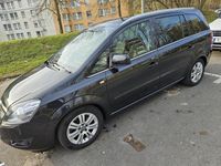 Gebraucht Opel Zafira 125 PS (91 kW) 2012 Schwarz Van / Kleinbus