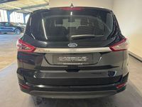 Gebraucht Ford S-MAX Titanium 150 PS (110 kW) 2022 Schwarz Van / Kleinbus