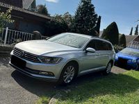 Gebraucht VW Passat 150 PS (110 kW) 2019 Silber Kombi