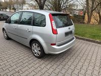 Usata Ford Focus 109 CV (80 kW) 2005 Grigio Station wagon