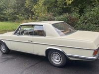 Gebraucht Mercedes W114 150 PS (110 kW) 1970 Beige Coupé