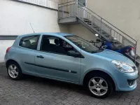 Gebraucht Renault Clio LIMITED 75 PS (55 kW) 2008 Grün Kleinwagen