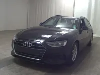 Gebraucht Audi A4 Basis 163 PS (119 kW) 2022 Schwarz Kombi
