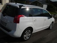 gebraucht Peugeot 5008 HDI 150 Allure 7-Sitzer Panoramadach