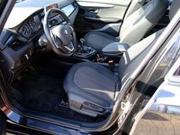 Gebraucht BMW 216 Active Tourer 102 PS (75 kW) 2016 Schwarz Van / Kleinbus