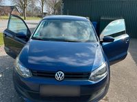 Gebraucht VW Polo 60 PS (44 kW) 2011 Blau Kleinwagen