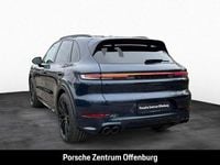 Gebraucht Porsche Cayenne 470 PS (345 kW) 2025 Algarveblaumetallic SUV