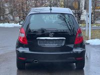 Gebraucht Mercedes A160 Avantgarde 95 PS (69 kW) 2010 Schwarz Limousine