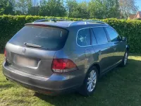 Gebraucht VW Golf VI 105 PS (77 kW) 2010 Silber Kleinwagen