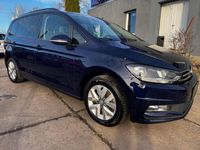 Gebraucht VW Touran Comfortline 116 PS (85 kW) 2017 Blau Van / Kleinbus