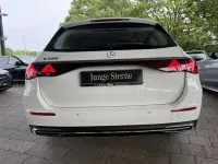 Gebraucht Mercedes E200 204 PS (150 kW) 2025 Weiß Kombi
