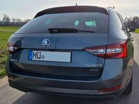 Gebraucht Skoda Superb 190 PS (139 kW) 2018 Grau Kombi