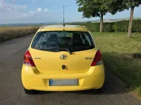 Gebraucht Toyota Yaris Cool 69 PS (50 kW) 2009 Gelb Kleinwagen