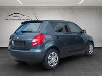 Gebraucht Skoda Fabia Ambition 86 PS (63 kW) 2014 Grau Limousine