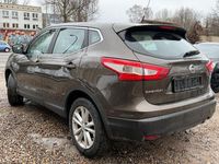 Gebraucht Nissan Qashqai Visia 131 PS (96 kW) 2016 Braun SUV