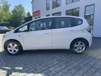 Gebraucht Honda Jazz Trend 90 PS (66 kW) 2010 Taffeta white Kleinwagen