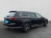 Gebraucht VW Passat Alltrack 200 PS (147 kW) 2022 Schwarz Kombi