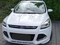 Gebraucht Ford Kuga Individual 150 PS (110 kW) 2015 Weiß SUV