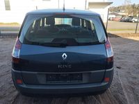 Gebraucht Renault Mégane II Dynamique 113 PS (83 kW) 2005 Schwarz Limousine