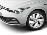 Gebraucht VW Golf VIII Style 131 PS (96 kW) 2024 Weiß Limousine