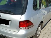Gebraucht VW Golf VI 143 PS (105 kW) 2011 Silber metallic Kleinwagen