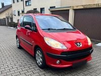 Gebraucht Peugeot 1007 88 PS (64 kW) 2007 Rot Van / Kleinbus