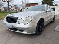 gebraucht Mercedes E220 CDI Classic Preis ist VB