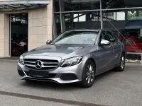 Gebraucht Mercedes C300e Avantgarde 204 PS (150 kW) 2015 Silber Limousine