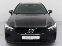 Gebraucht Volvo V60 Plus 455 PS (334 kW) 2025 Schwarz Kombi
