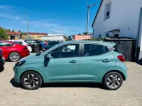 Gebraucht Hyundai i10 67 PS (49 kW) 2024 Grün Kleinwagen