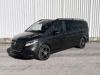 Gebraucht Mercedes 300 Avantgarde 237 PS (174 kW) 2024 Grau Van / Kleinbus